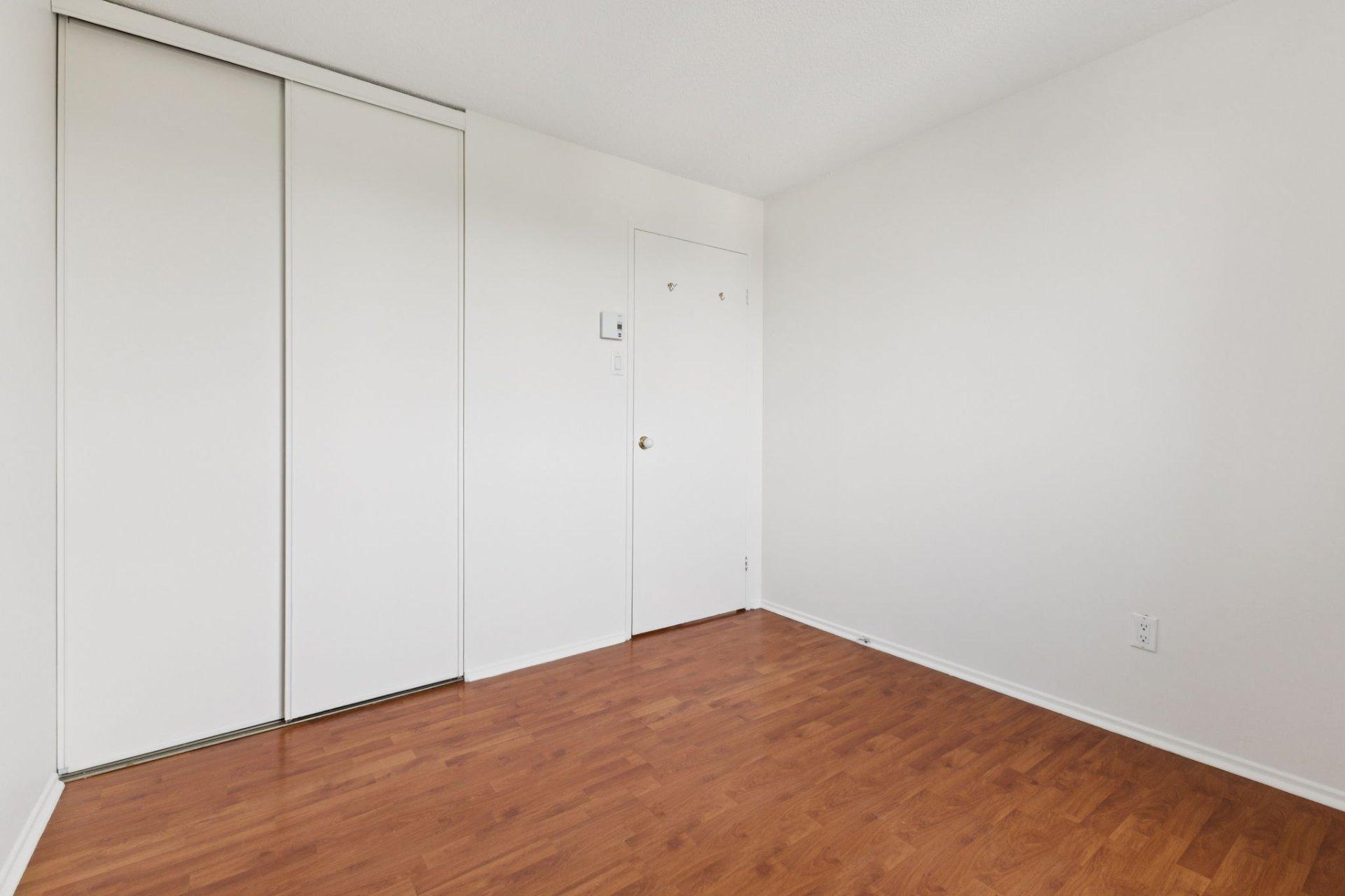 









23


Rue de la Soeur-Jeanne-Marie-Chavoin

, 415,
Gatineau (Hull),




QC
J8Z1V9

