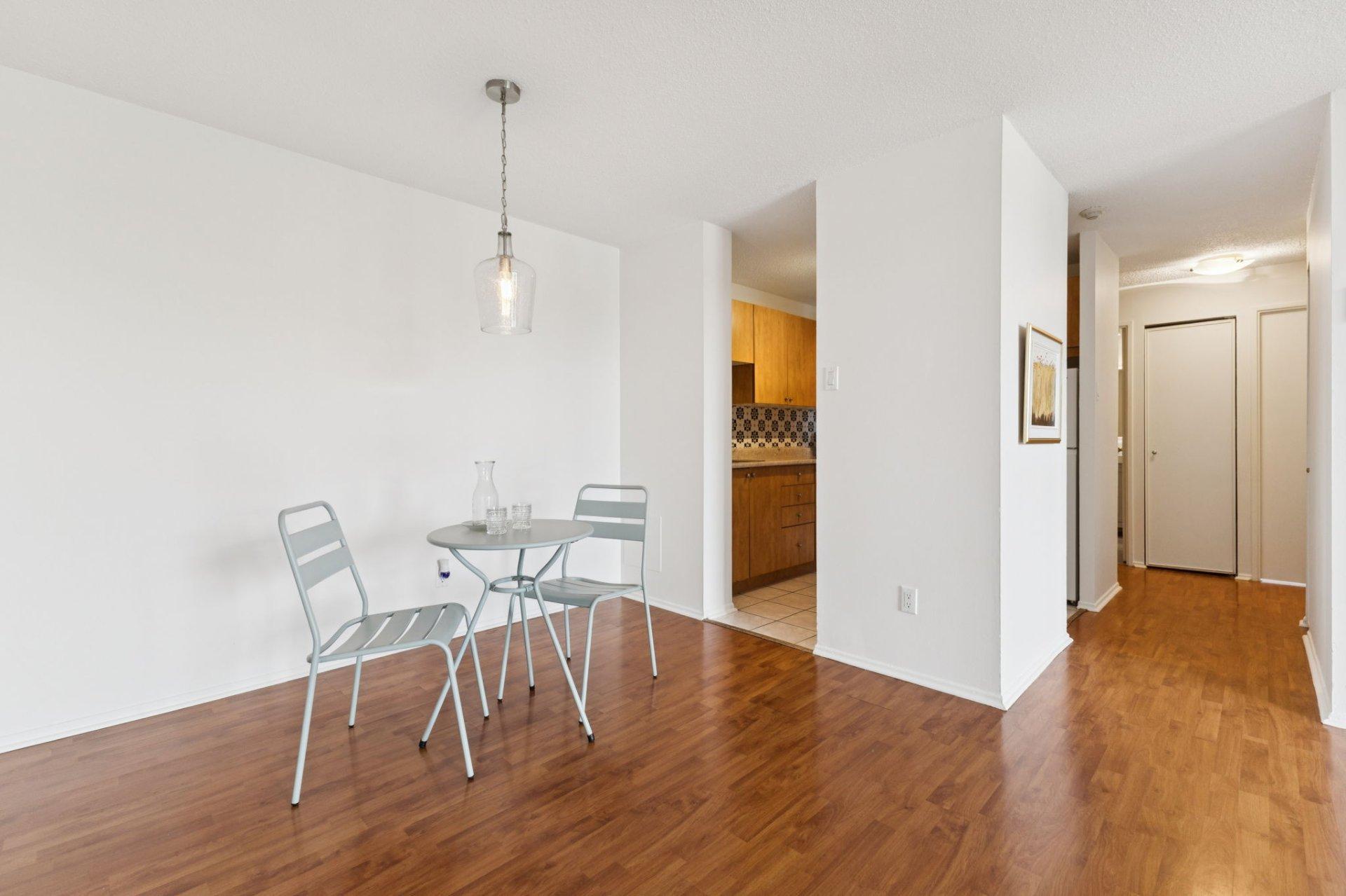 









23


Rue de la Soeur-Jeanne-Marie-Chavoin

, 415,
Gatineau (Hull),




QC
J8Z1V9

