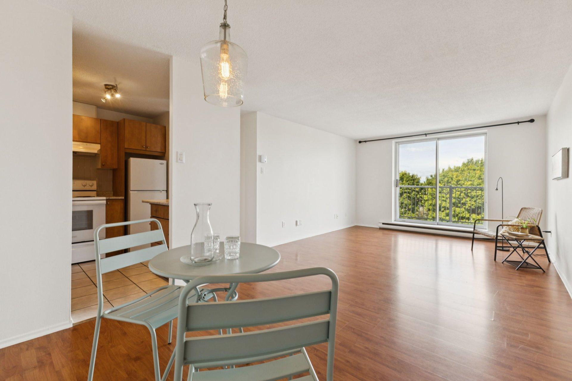 









23


Rue de la Soeur-Jeanne-Marie-Chavoin

, 415,
Gatineau (Hull),




QC
J8Z1V9

