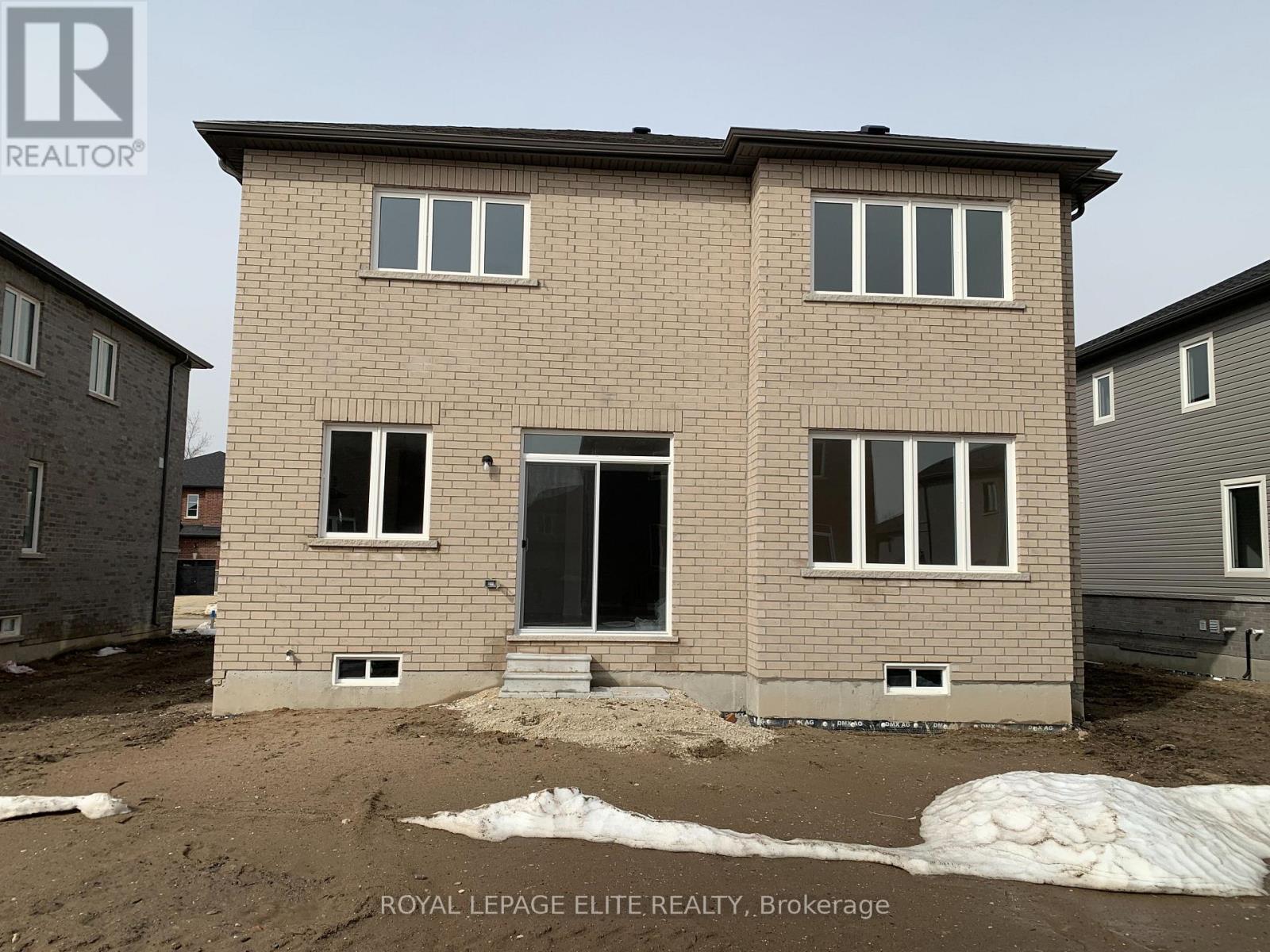 












23 AMBER DRIVE

,
Wasaga Beach,




Ontario
L9Z0R9

