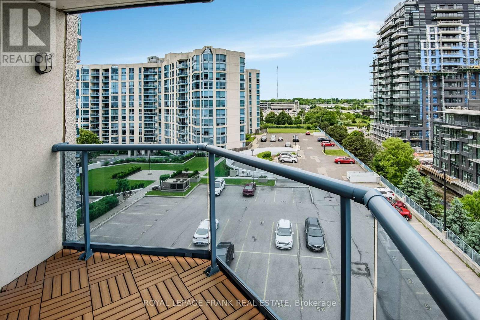 












701 - 340 WATSON STREET W

,
Whitby (Port Whitby),




Ontario
L1N9G1

