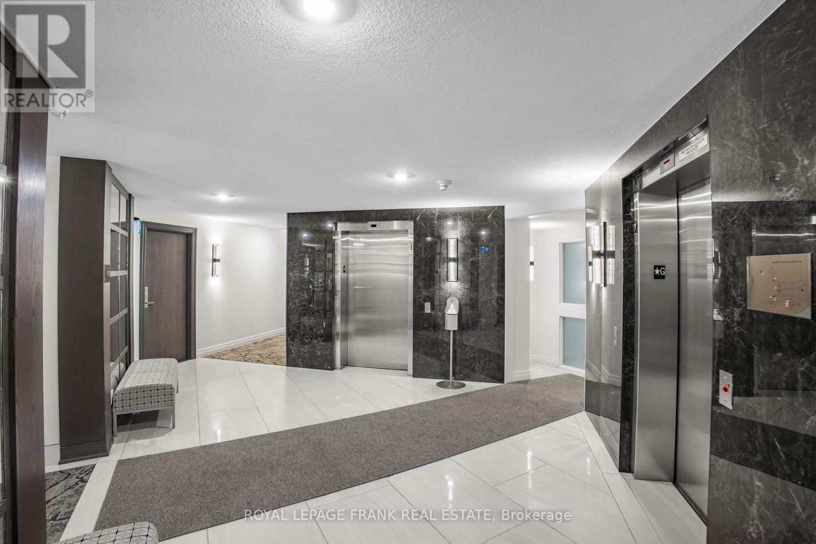 












701 - 340 WATSON STREET W

,
Whitby (Port Whitby),




Ontario
L1N9G1

