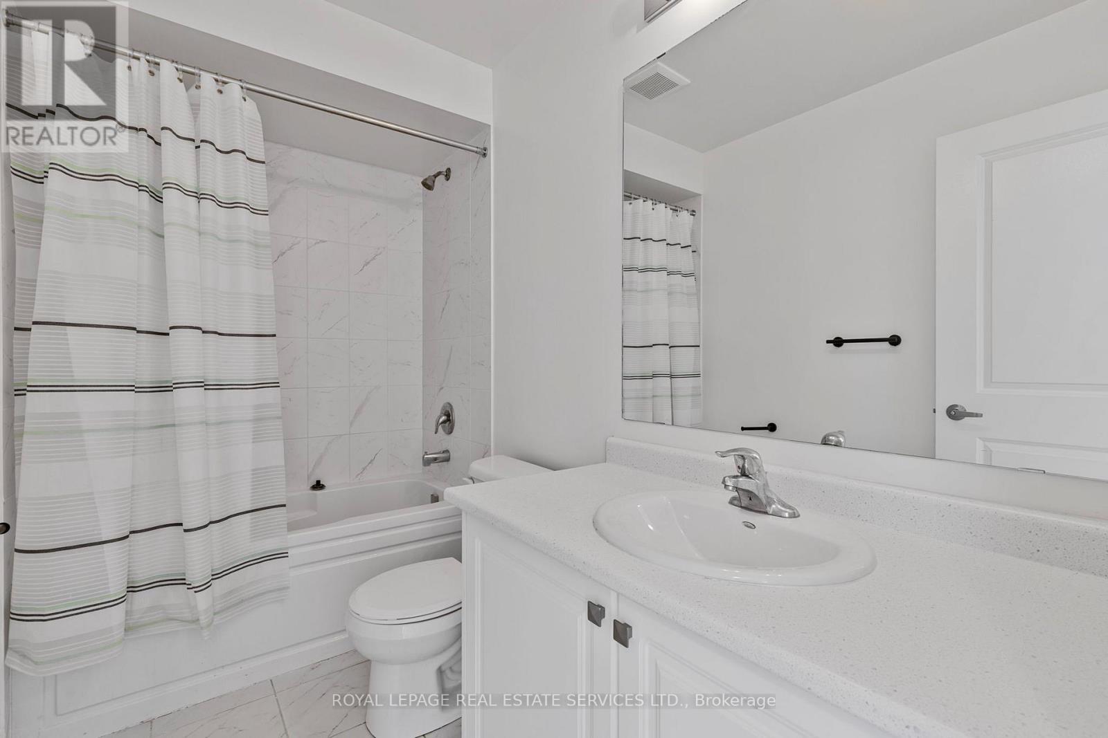












28 UNION BOULEVARD

,
Wasaga Beach,




Ontario
L9Z0M5

