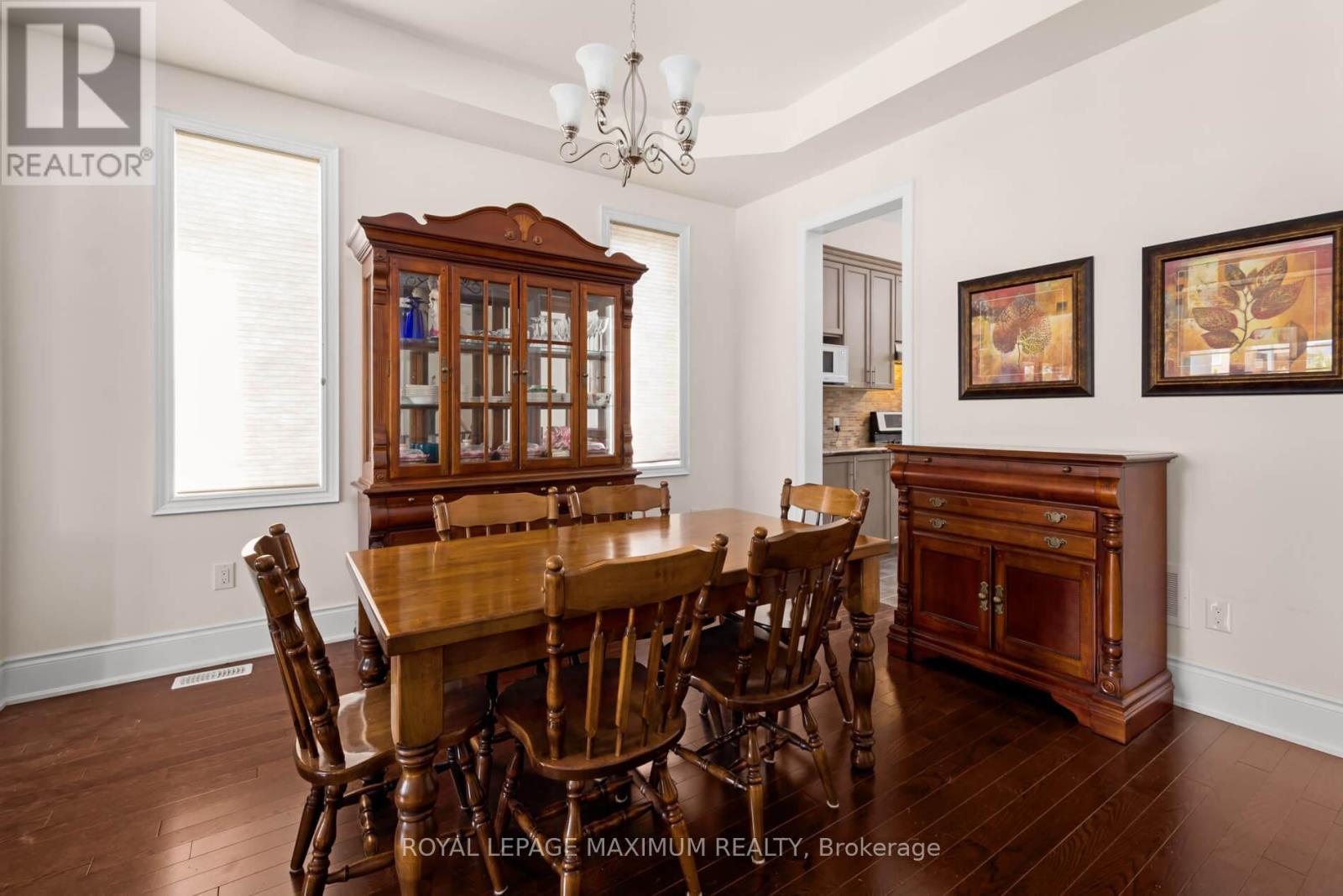 












4 BLUE BEECH TRAIL

,
King,




Ontario
L7B0A1

