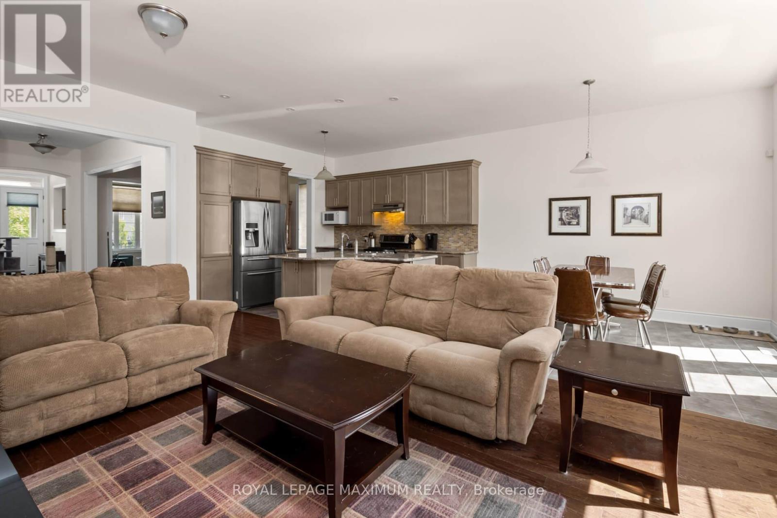 












4 BLUE BEECH TRAIL

,
King,




Ontario
L7B0A1

