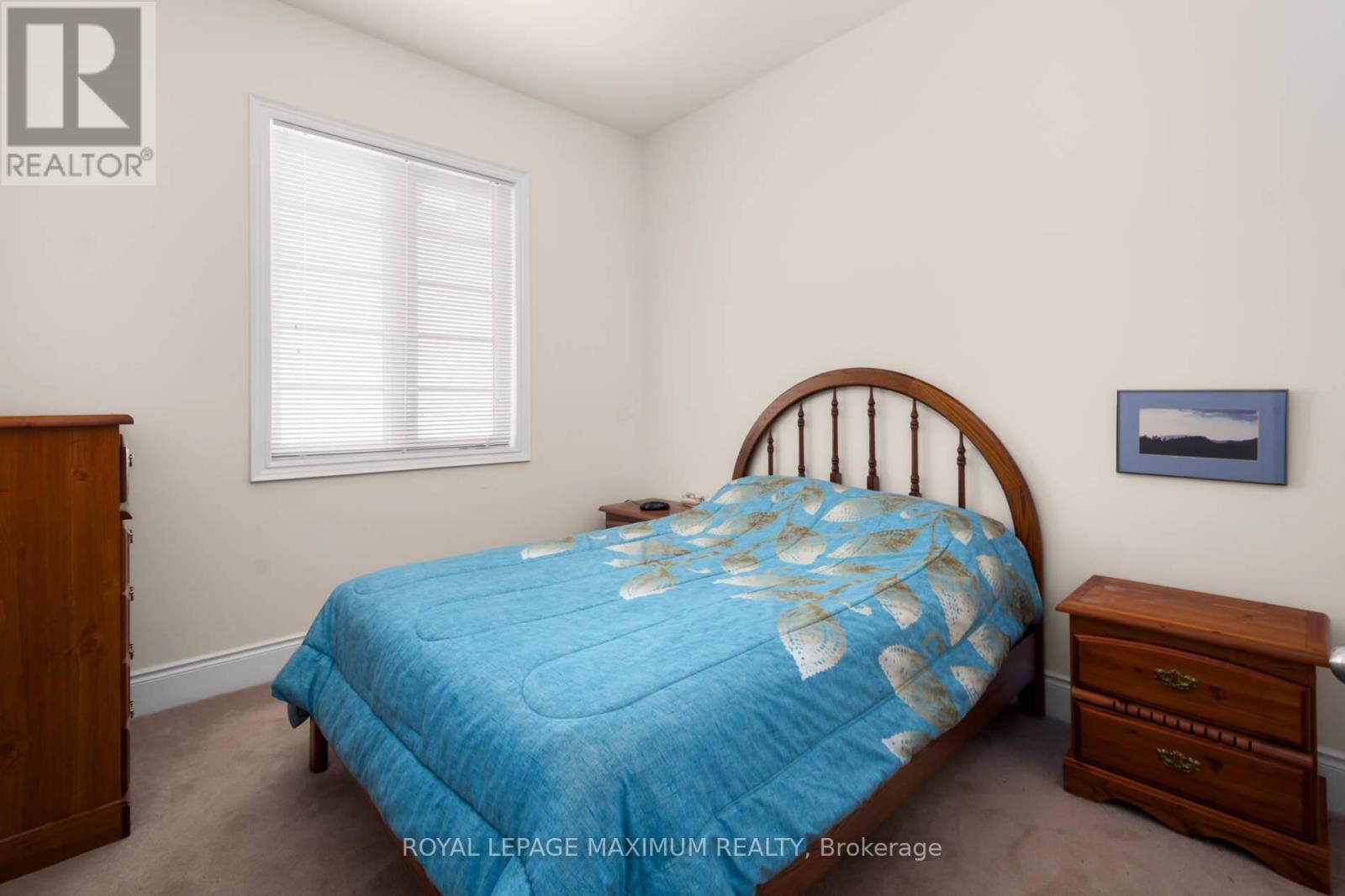 












4 BLUE BEECH TRAIL

,
King,




Ontario
L7B0A1

