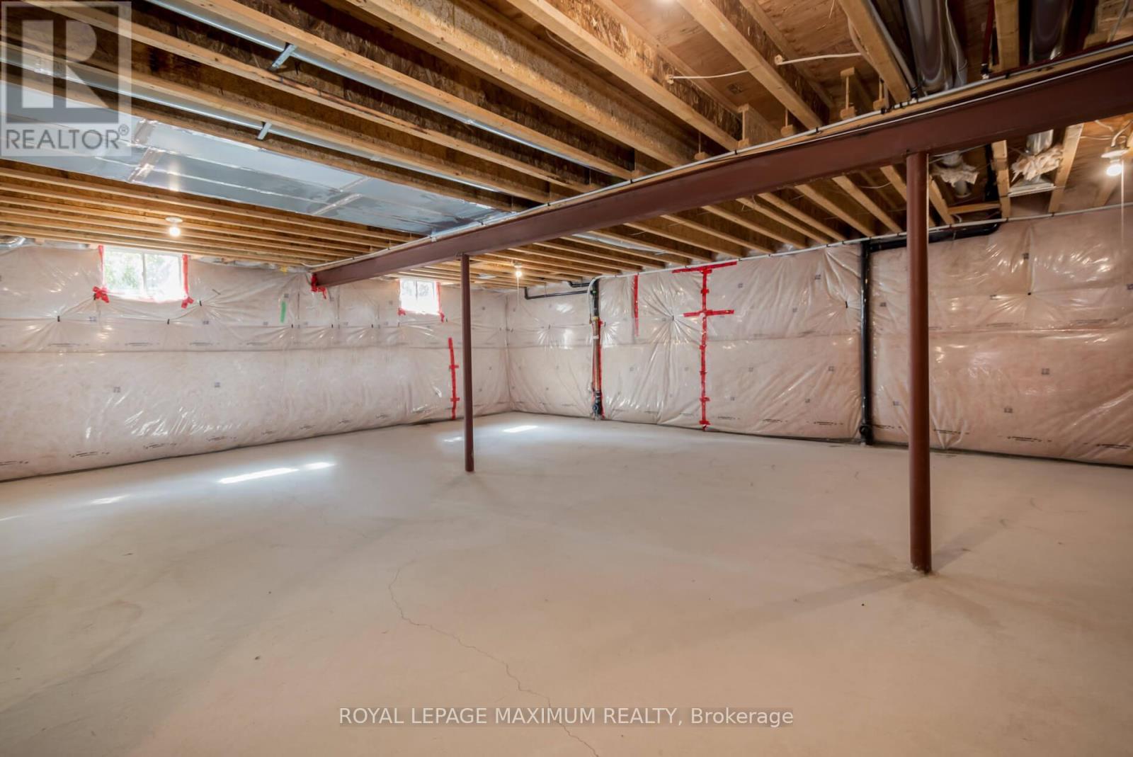 












4 BLUE BEECH TRAIL

,
King,




Ontario
L7B0A1

