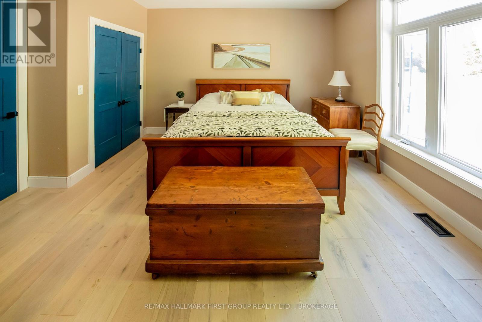 












1054 CRANBERRY COVE LANE

,
Frontenac (Frontenac South),




Ontario
K0H2N0

