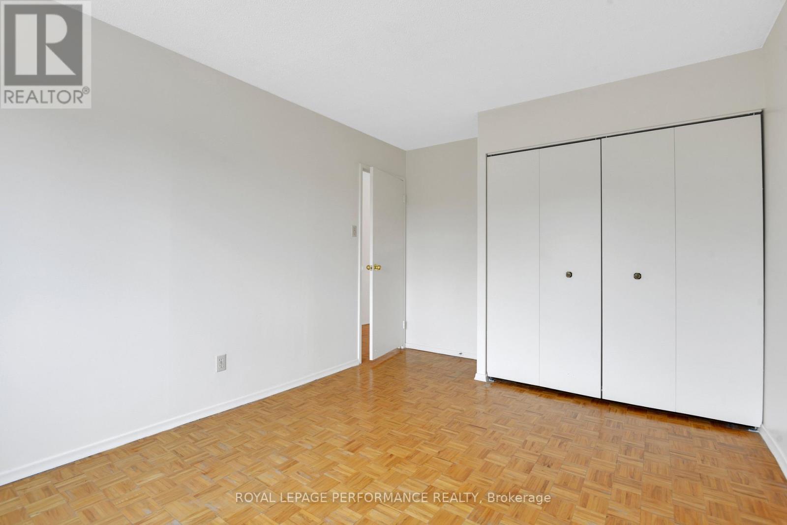 












202 - 158 B MCARTHUR AVENUE

,
Ottawa,




Ontario
K1L8C9

