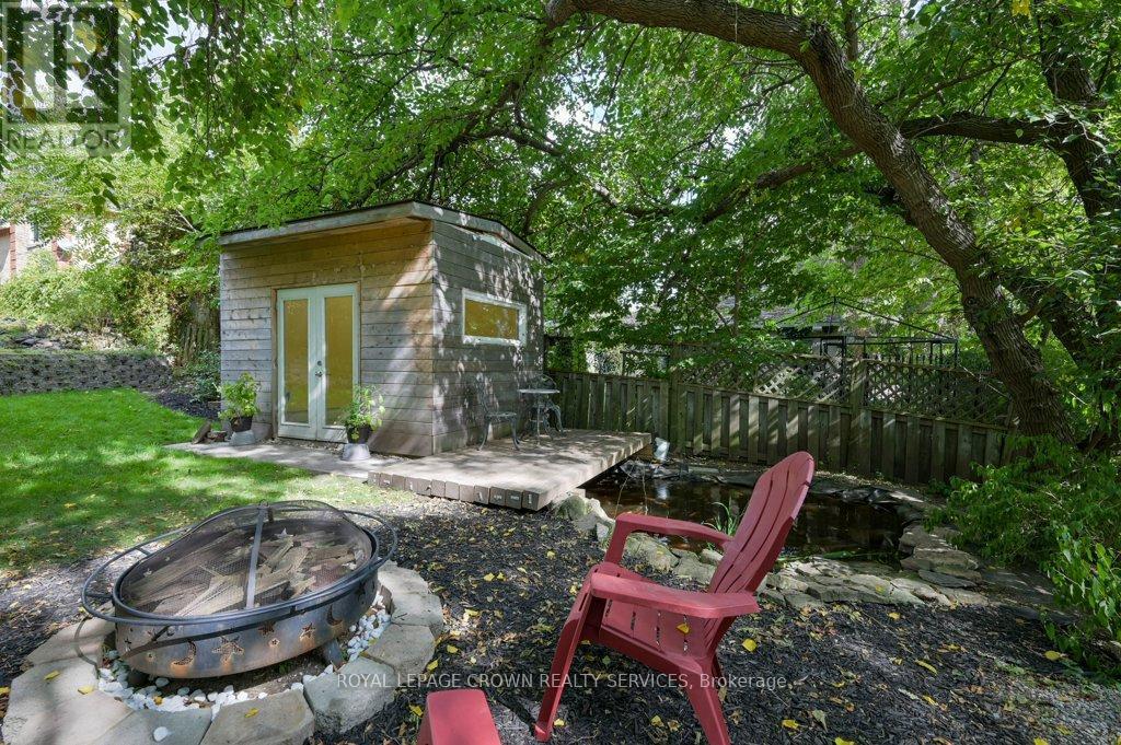 












158 TERRACE HILL STREET

,
Brantford,




Ontario
N3R1G6

