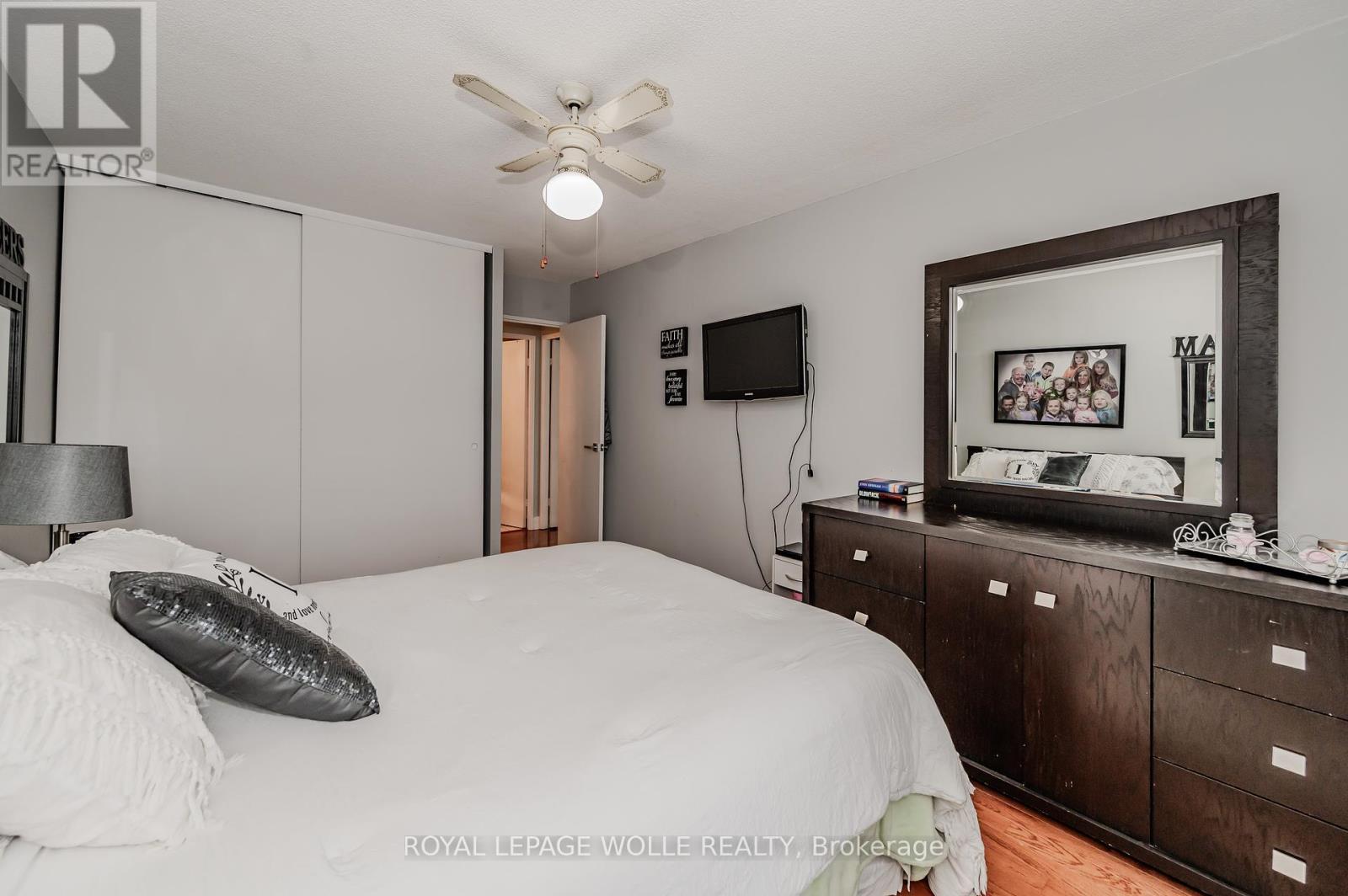 












801 - 65 WESTMOUNT ROAD N

,
Waterloo,




Ontario
N2L5G6

