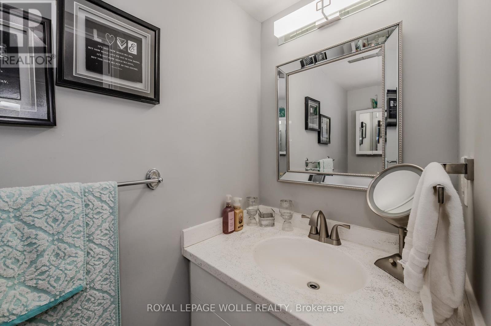 












801 - 65 WESTMOUNT ROAD N

,
Waterloo,




Ontario
N2L5G6

