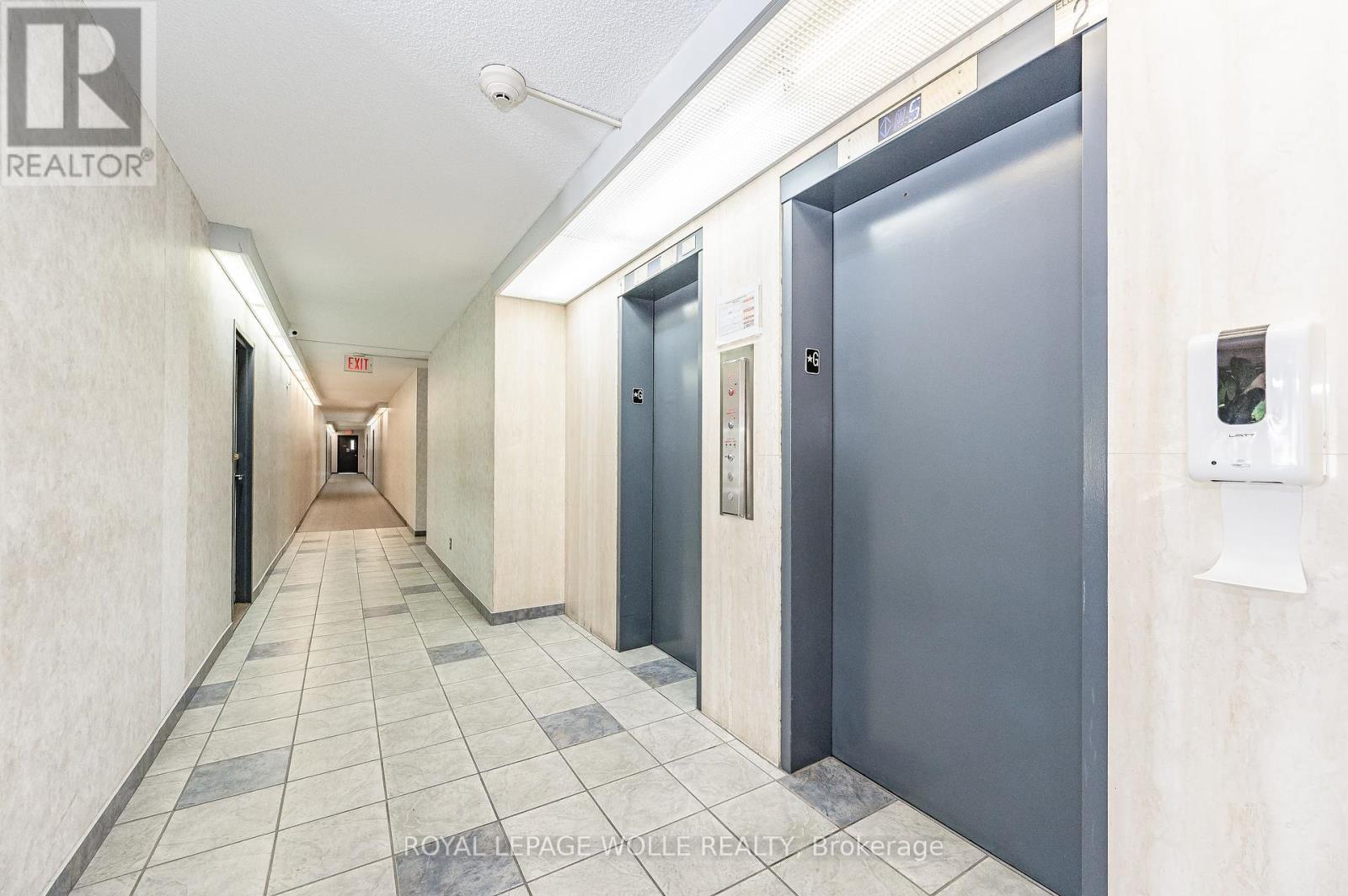 












801 - 65 WESTMOUNT ROAD N

,
Waterloo,




Ontario
N2L5G6

