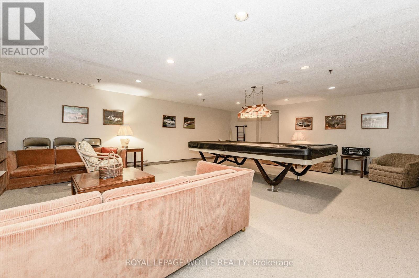 












801 - 65 WESTMOUNT ROAD N

,
Waterloo,




Ontario
N2L5G6

