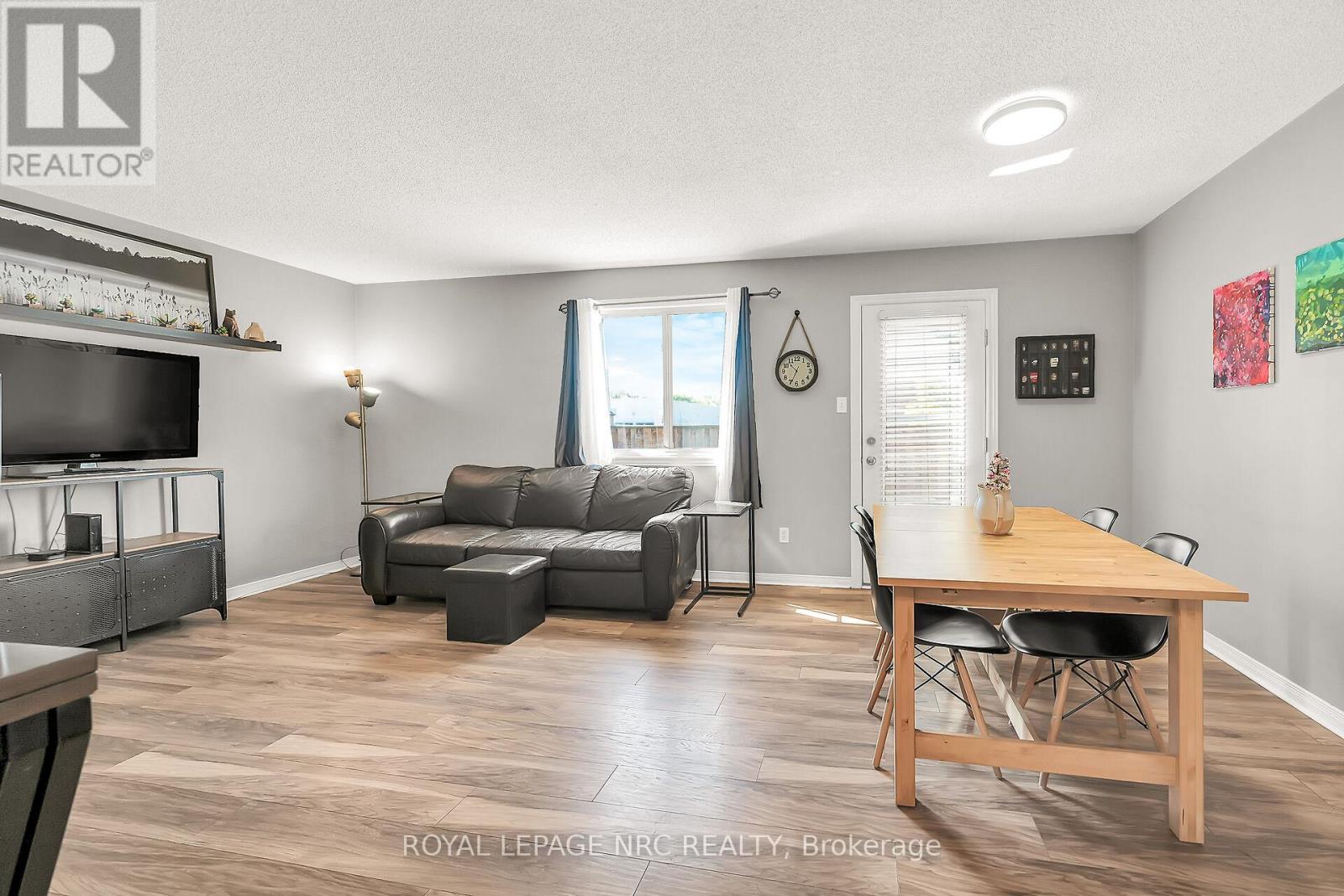 












30 - 40 BRAEMAR AVENUE

,
Haldimand,




Ontario
N3W2N1

