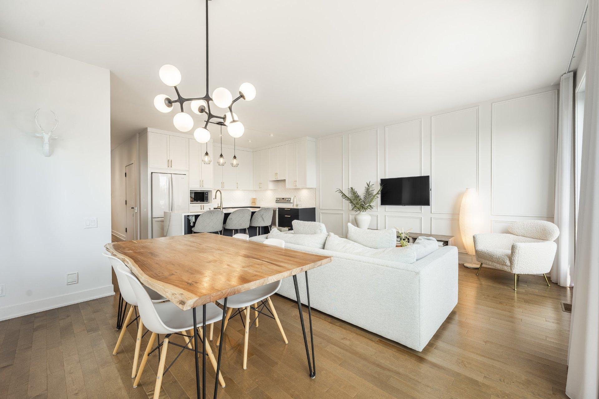 









40


Place Boulay

,
Saint-Basile-le-Grand,




QC
J3N0C6

