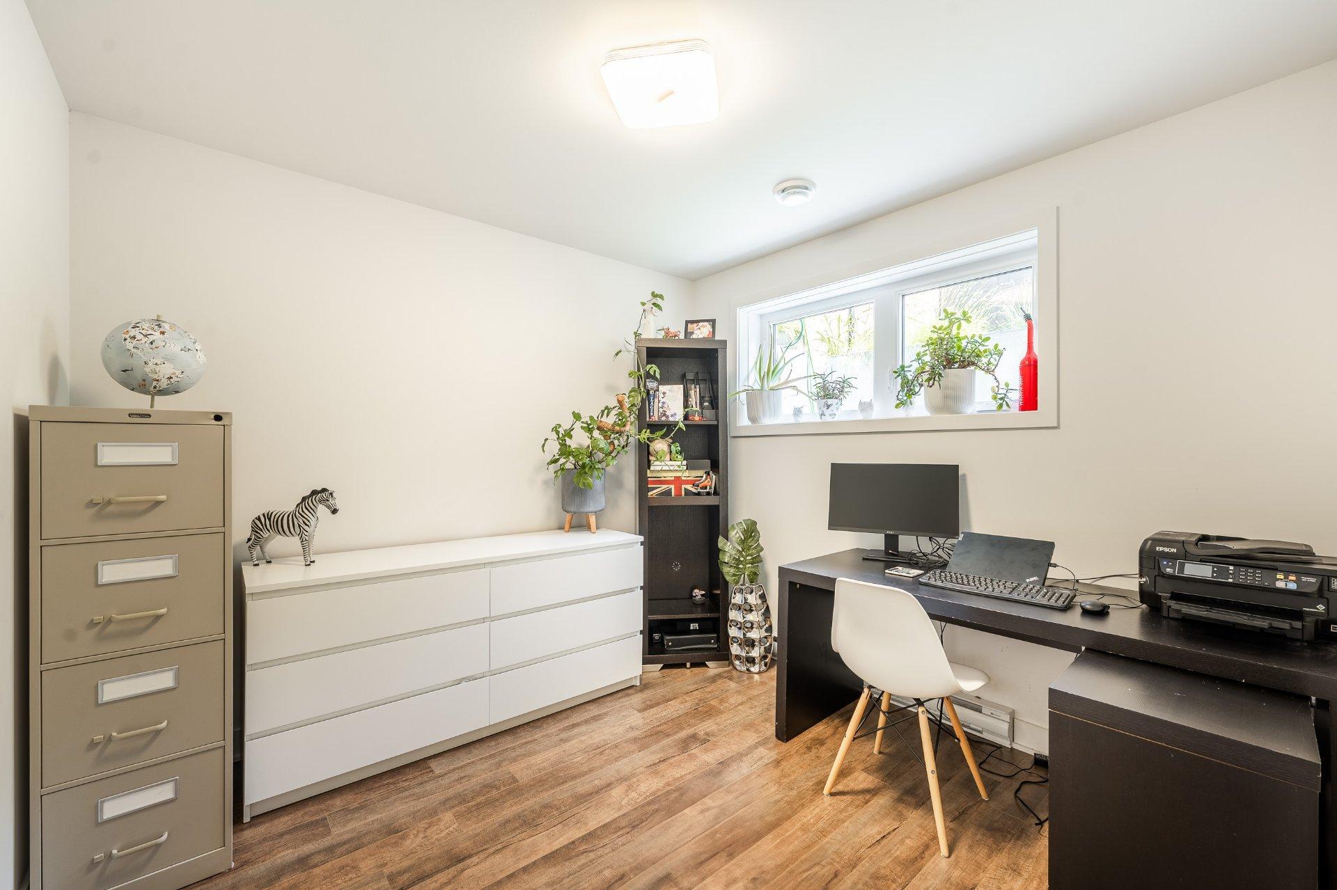 









40


Place Boulay

,
Saint-Basile-le-Grand,




QC
J3N0C6

