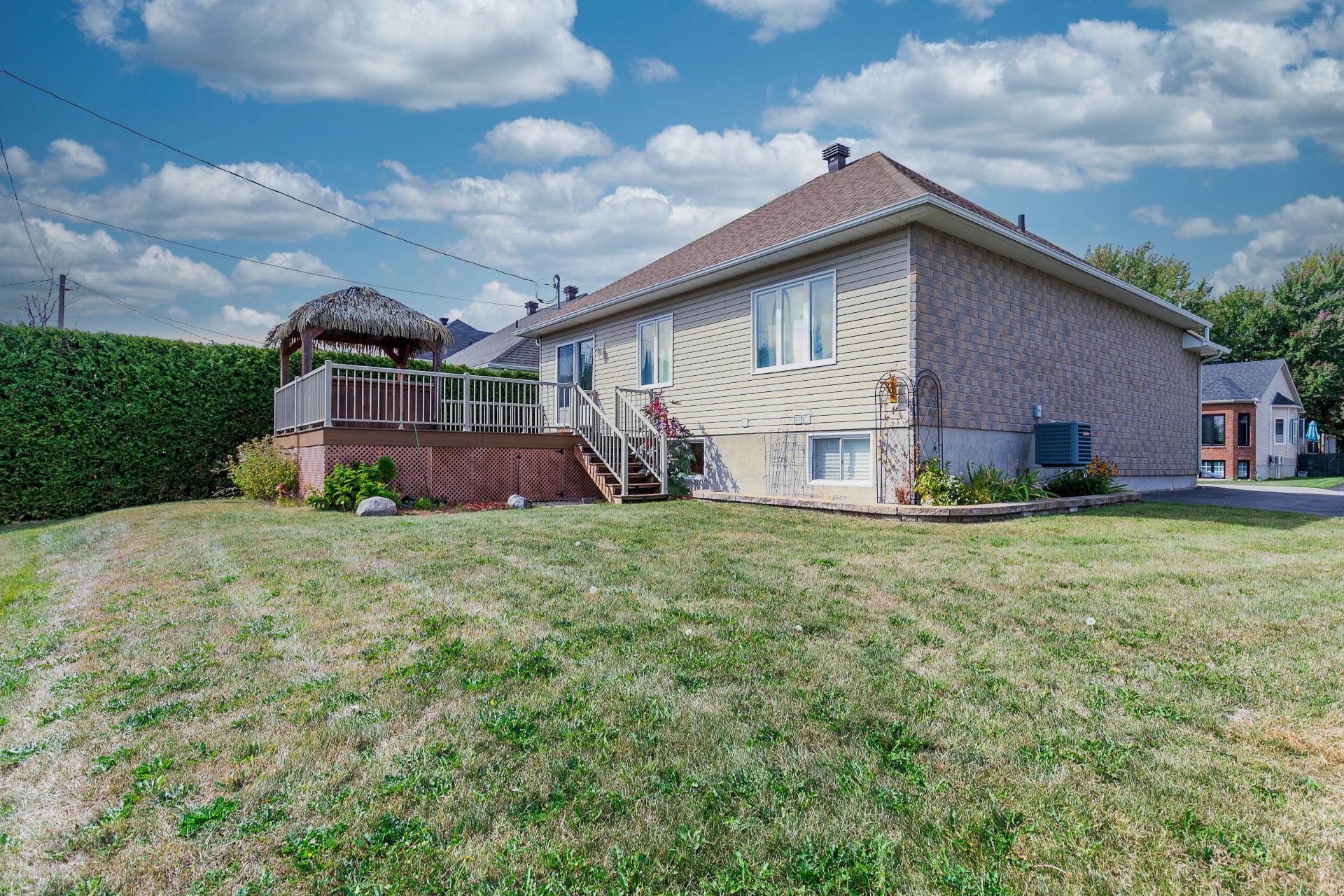 









1344


Rue des Hirondelles

,
Gatineau (Gatineau),




QC
J8R2Z7

