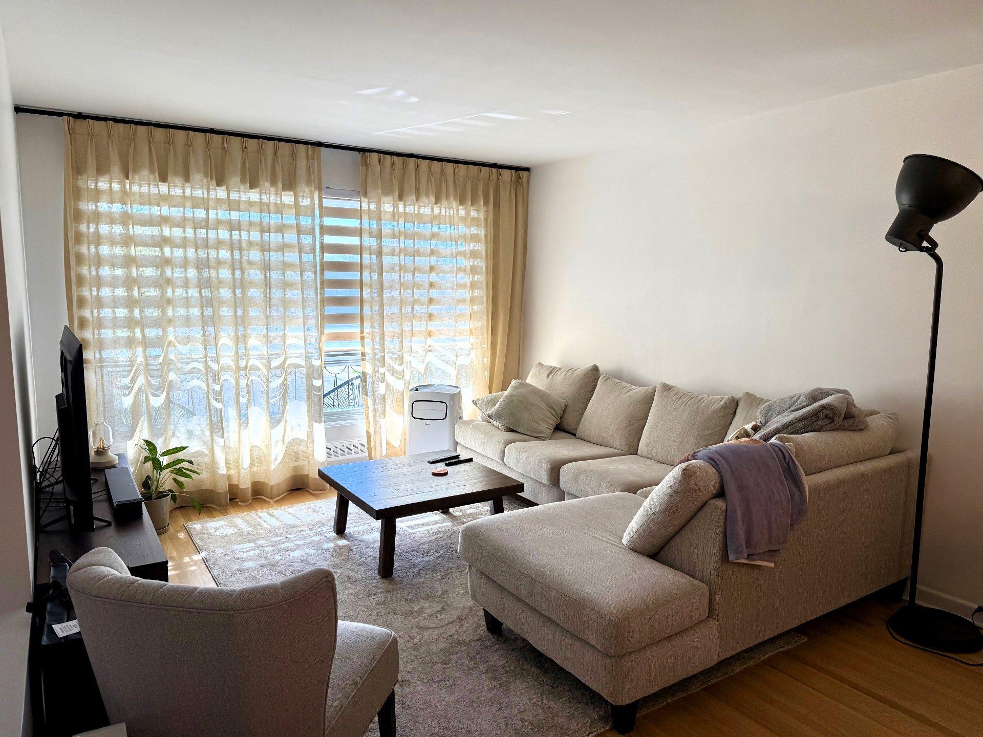 









11595


Rue Joseph-Casavant

,
Montréal (Ahuntsic-Cartierville),




QC
H3M2B9

