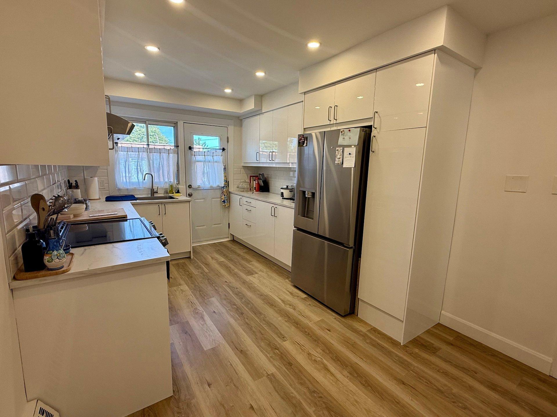 









11595


Rue Joseph-Casavant

,
Montréal (Ahuntsic-Cartierville),




QC
H3M2B9

