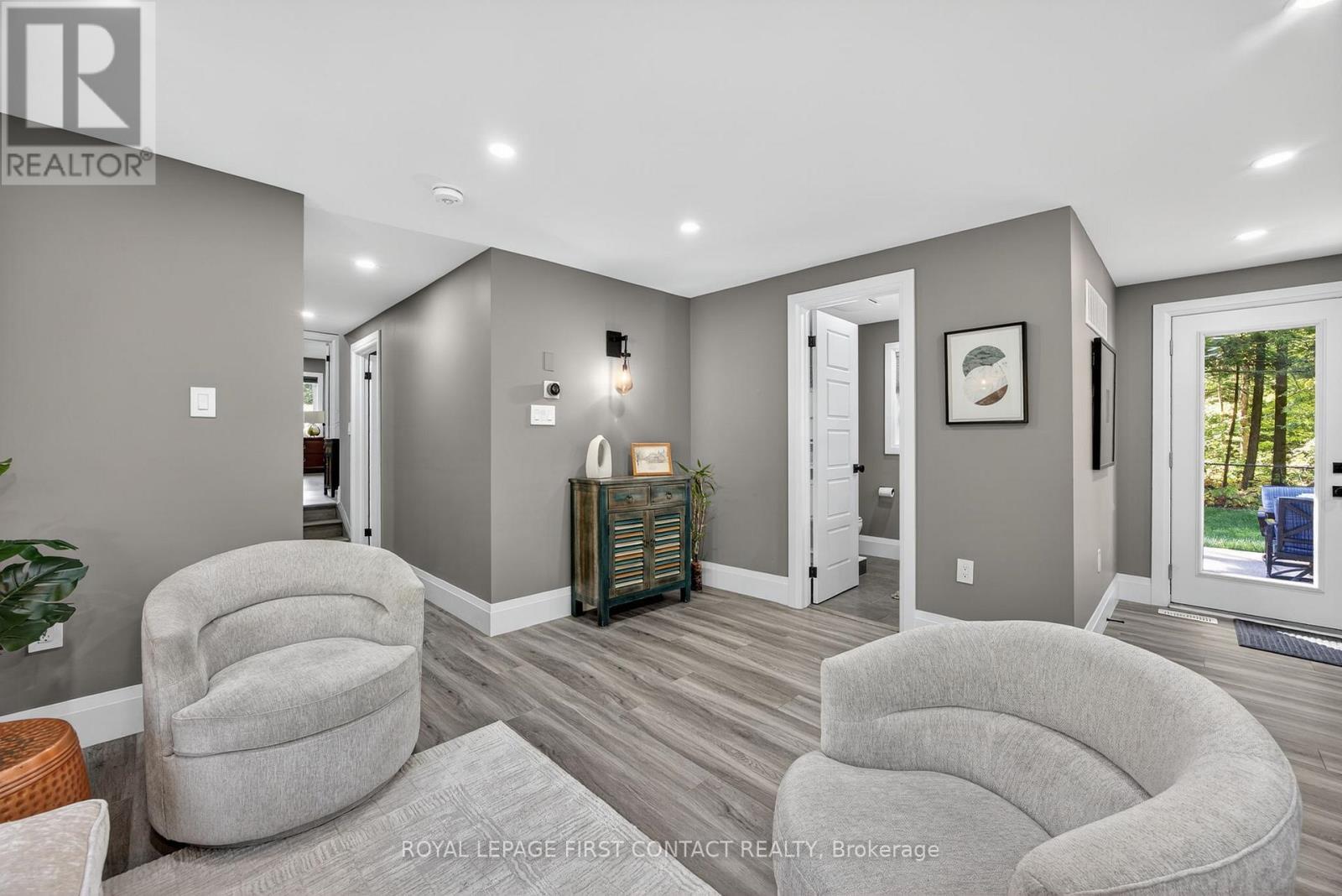 












3200 GOLDSTEIN ROAD

,
Severn,




Ontario
L0K2B0

