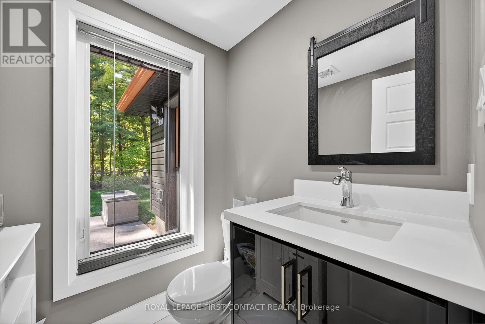 












3200 GOLDSTEIN ROAD

,
Severn,




Ontario
L0K2B0

