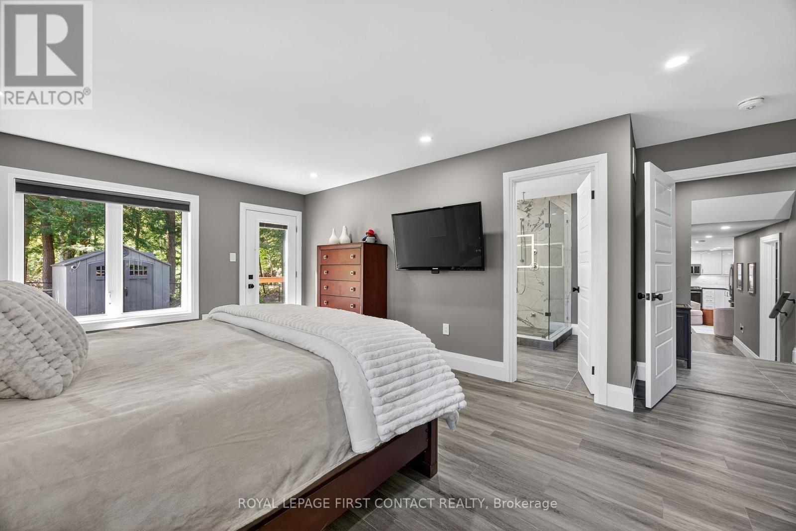 












3200 GOLDSTEIN ROAD

,
Severn,




Ontario
L0K2B0

