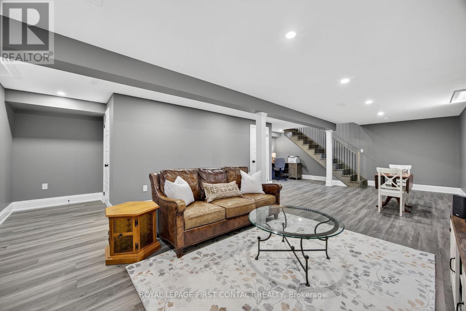 












3200 GOLDSTEIN ROAD

,
Severn,




Ontario
L0K2B0

