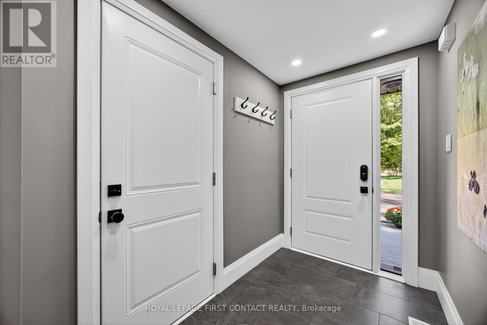 












3200 GOLDSTEIN ROAD

,
Severn,




Ontario
L0K2B0

