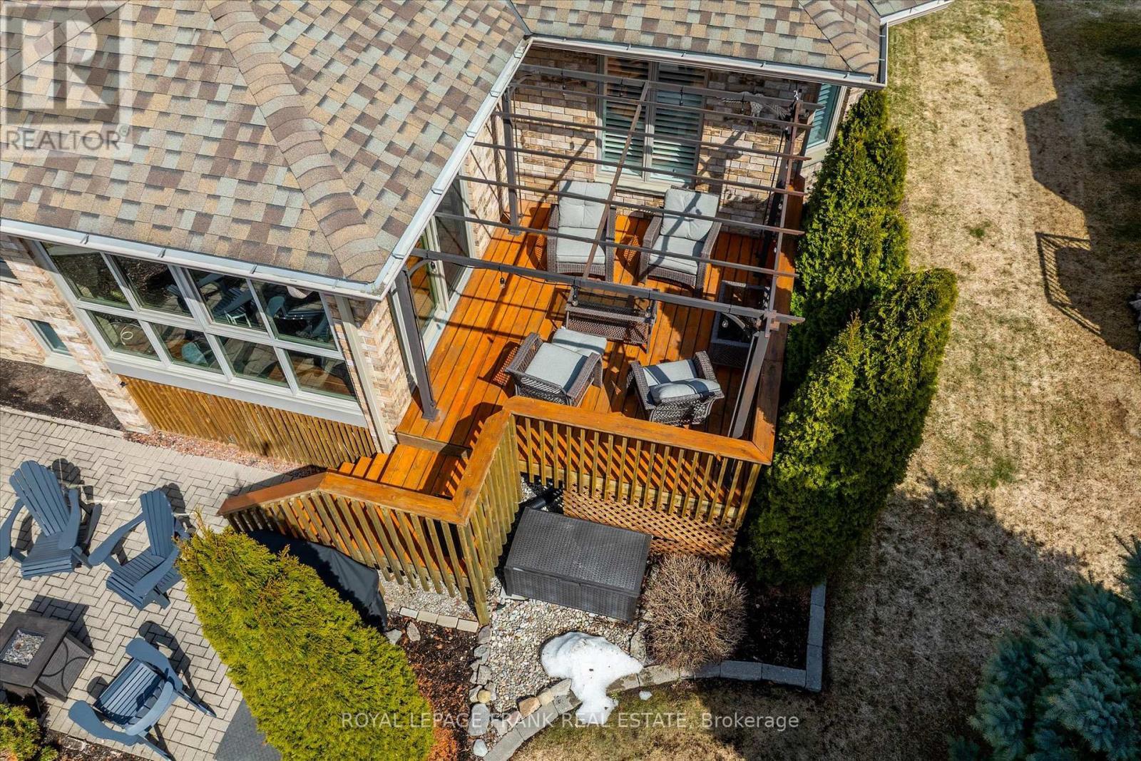 












42 HUNTINGWOOD CRESCENT

,
Kawartha Lakes (Bobcaygeon),




Ontario
K0M1A0

