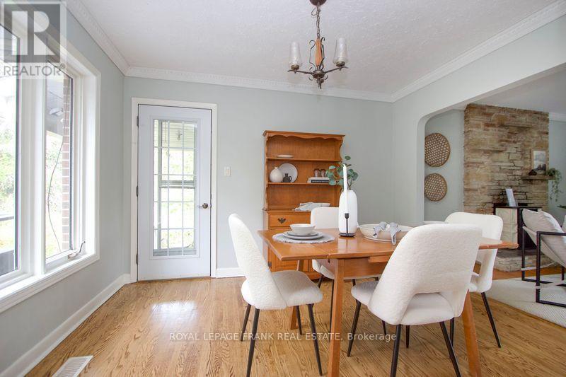 












5 ACADIA DRIVE

,
Cobourg,




Ontario
K9A1T8

