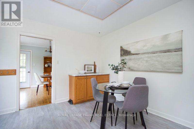 












5 ACADIA DRIVE

,
Cobourg,




Ontario
K9A1T8

