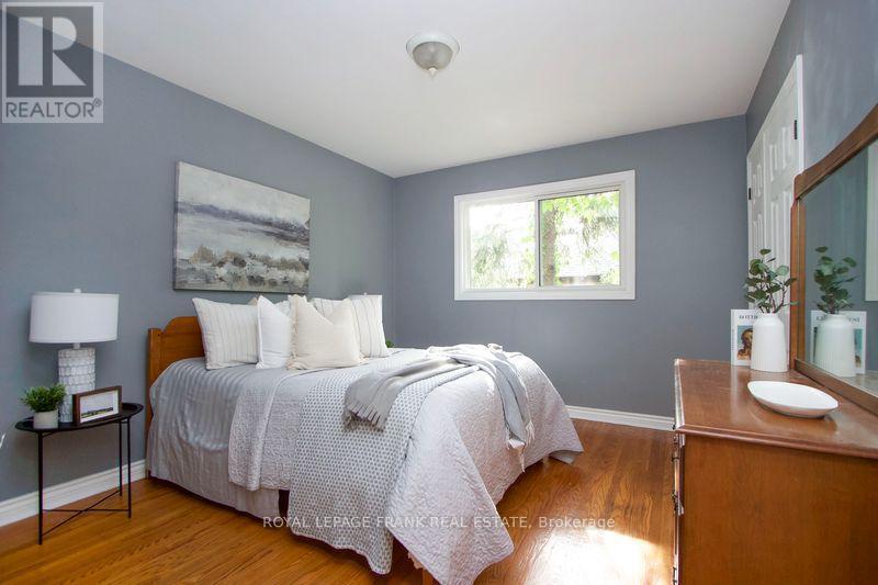 












5 ACADIA DRIVE

,
Cobourg,




Ontario
K9A1T8

