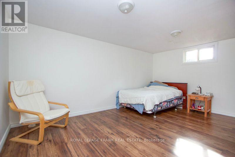 












5 ACADIA DRIVE

,
Cobourg,




Ontario
K9A1T8

