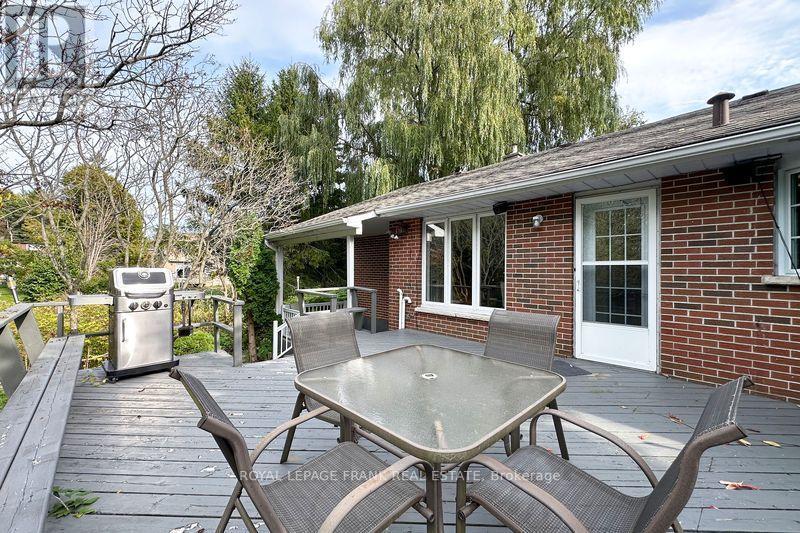 












5 ACADIA DRIVE

,
Cobourg,




Ontario
K9A1T8

