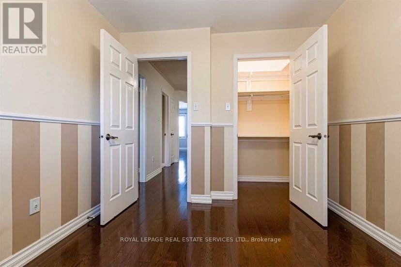 












2220 RIDGE LANDING

,
Oakville,




Ontario
L6M3L7

