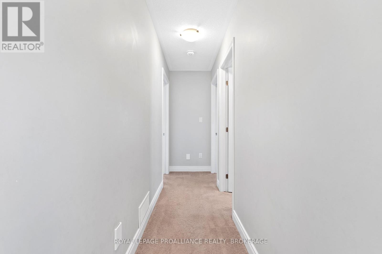 












1556 ALBANY DRIVE

,
Kingston (City Northwest),




Ontario
K7P0L9


