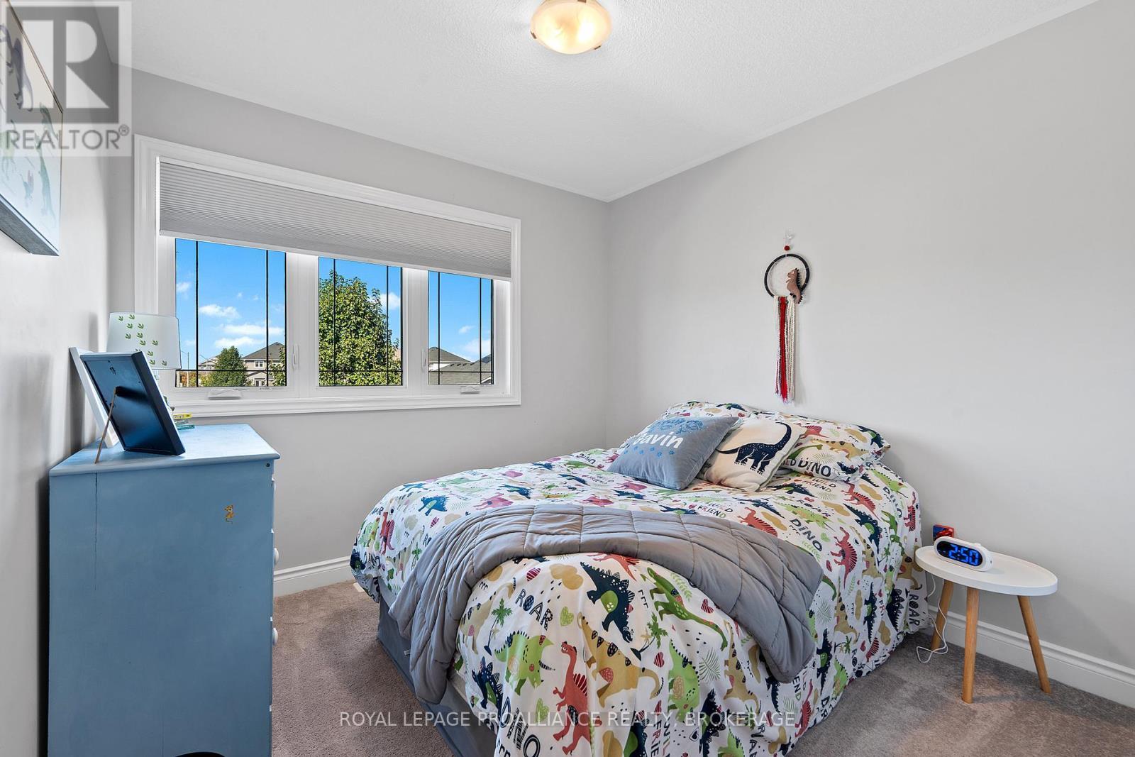 












1556 ALBANY DRIVE

,
Kingston (City Northwest),




Ontario
K7P0L9

