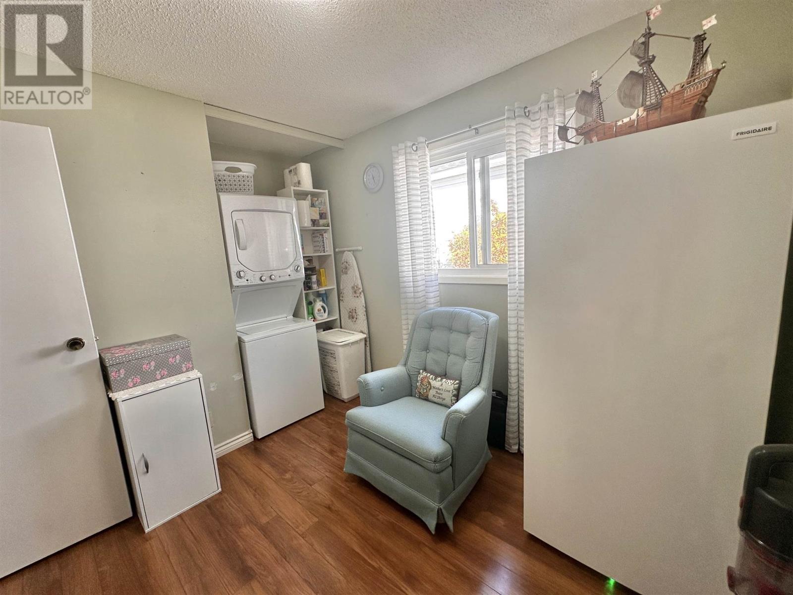 












62 Taylor BLVD

,
Elliot Lake,




Ontario
P5A3H8

