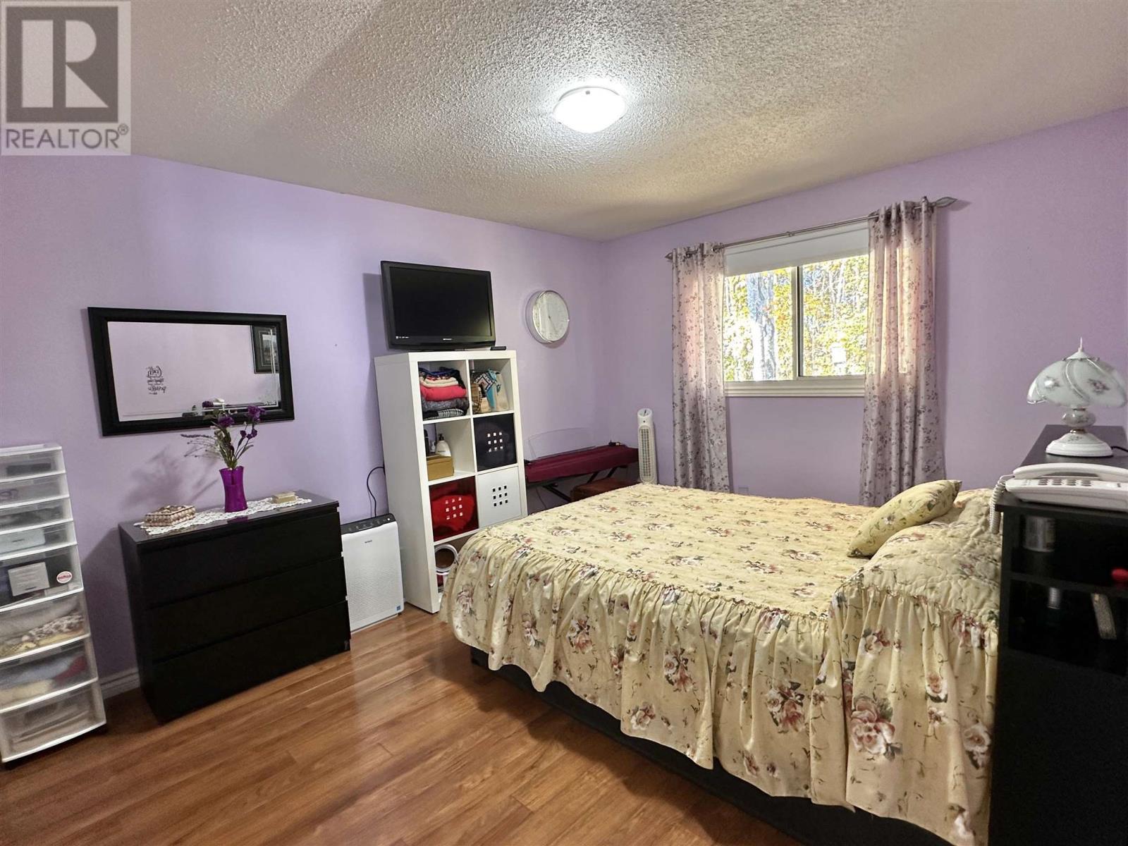 












62 Taylor BLVD

,
Elliot Lake,




Ontario
P5A3H8

