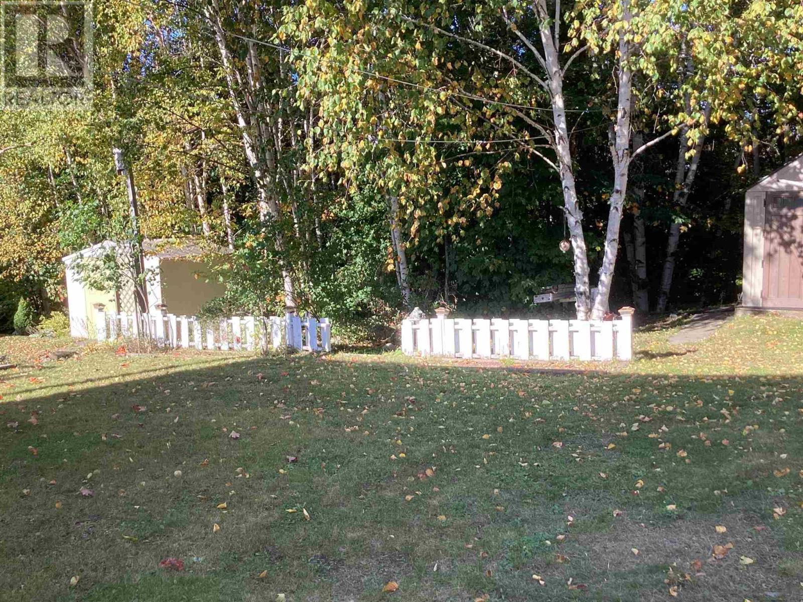 












62 Taylor BLVD

,
Elliot Lake,




Ontario
P5A3H8

