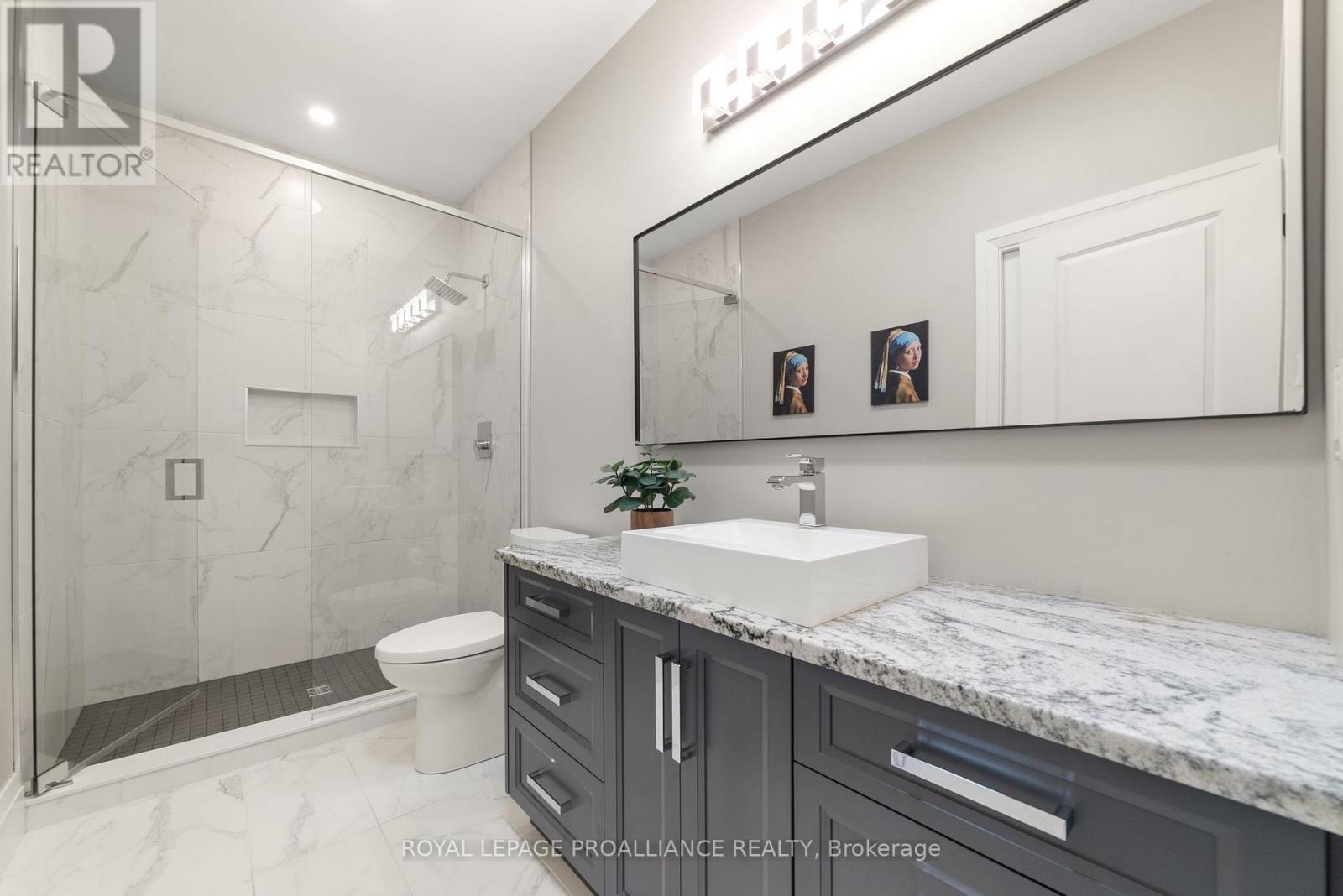












77 NAVIGATION DRIVE

,
Prince Edward County (Ameliasburg Ward),




Ontario
K8N0G1


