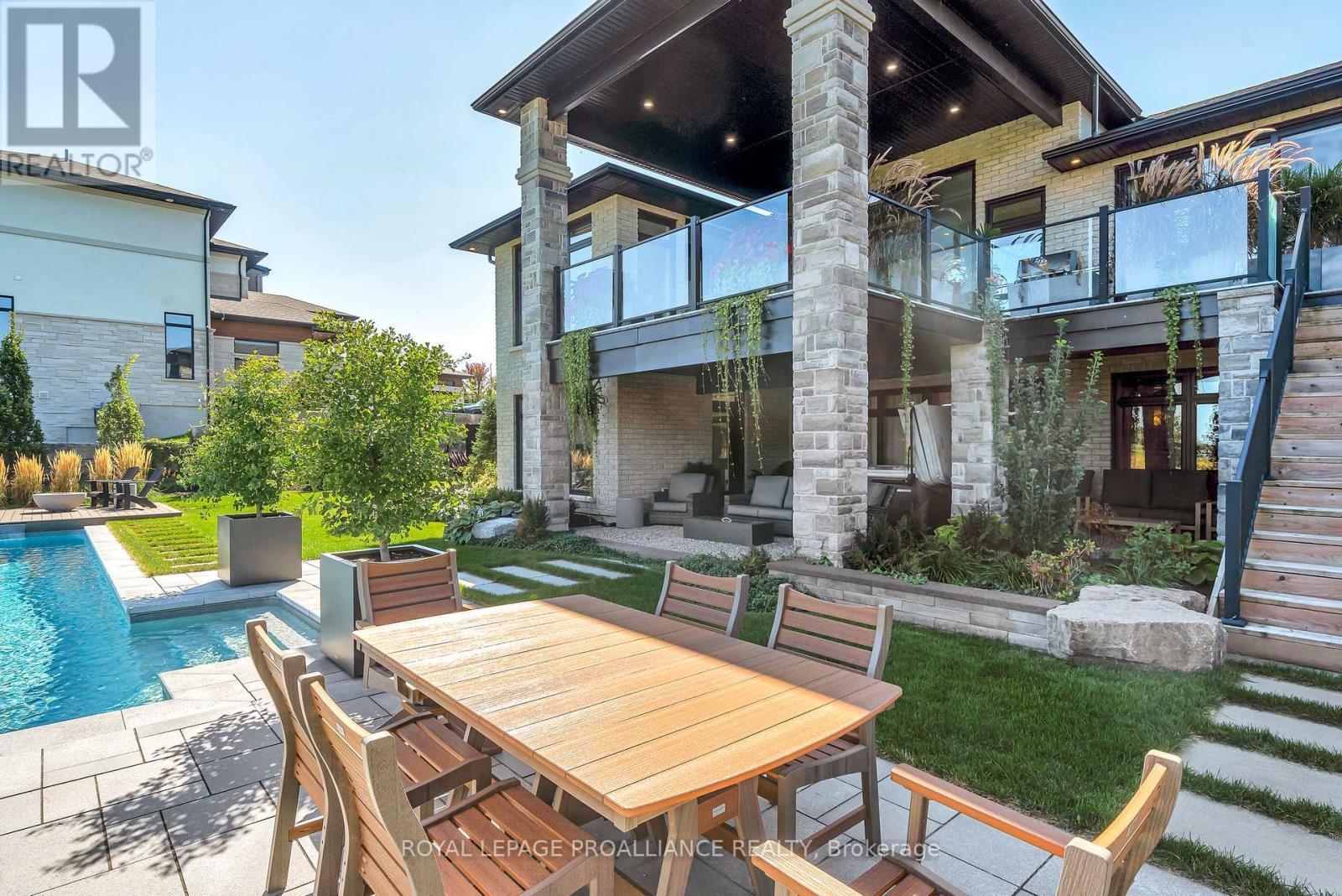 












77 NAVIGATION DRIVE

,
Prince Edward County (Ameliasburg Ward),




Ontario
K8N0G1

