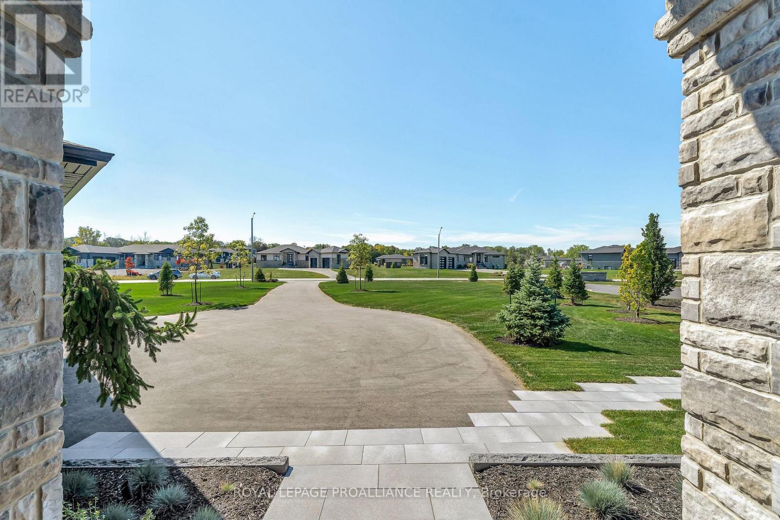 












77 NAVIGATION DRIVE

,
Prince Edward County (Ameliasburg Ward),




Ontario
K8N0G1

