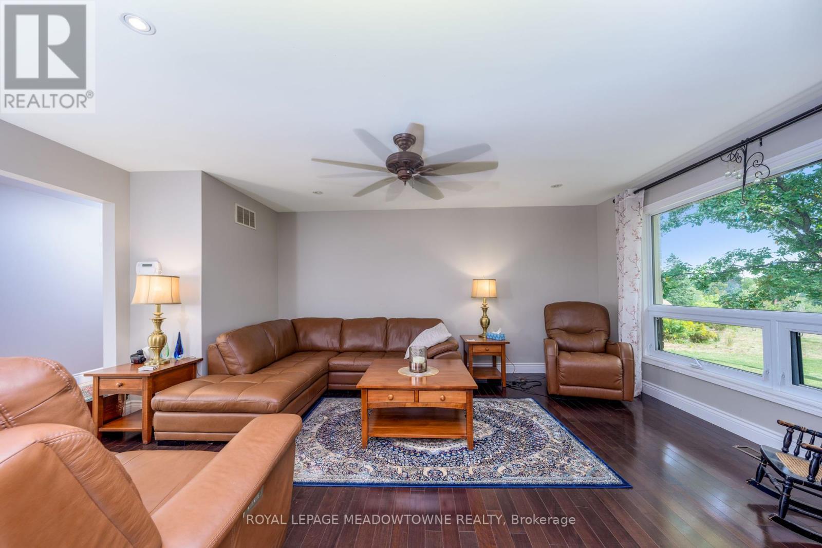 












1 CASSIDY LANE

,
Caledon,




Ontario
L7C1P5

