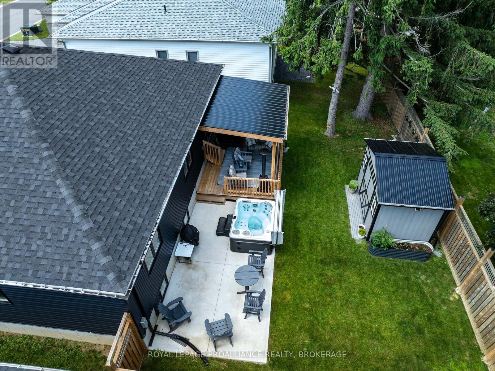 












125 MAPLECROFT COURT

,
Gananoque,




Ontario
K7G0A6

