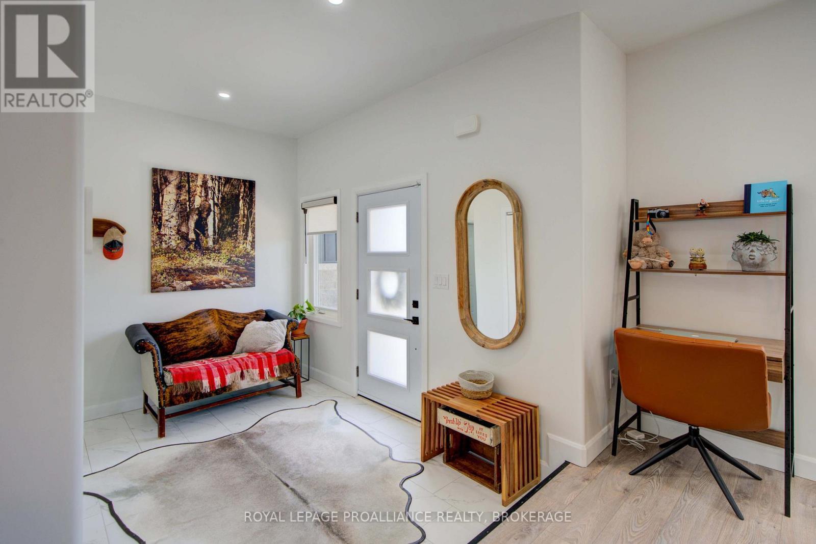 












125 MAPLECROFT COURT

,
Gananoque,




Ontario
K7G0A6

