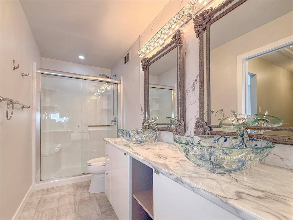 












43 Cobalt Crescent

,
Brandon,




Manitoba
R7A7W5

