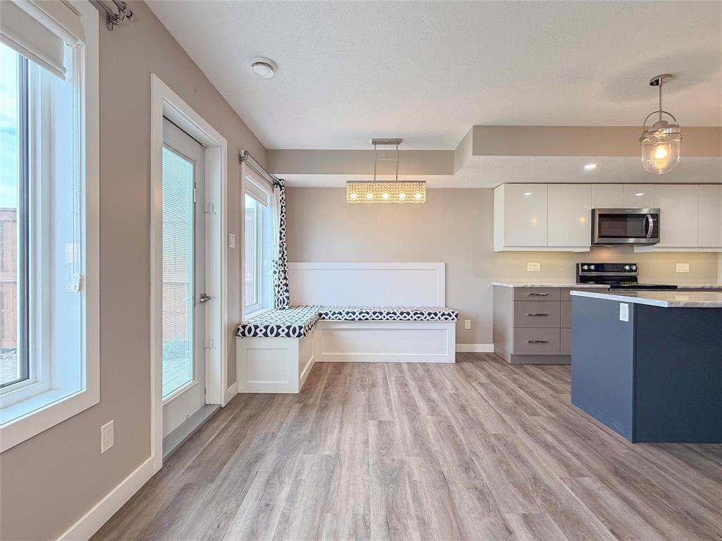 












43 Cobalt Crescent

,
Brandon,




Manitoba
R7A7W5

