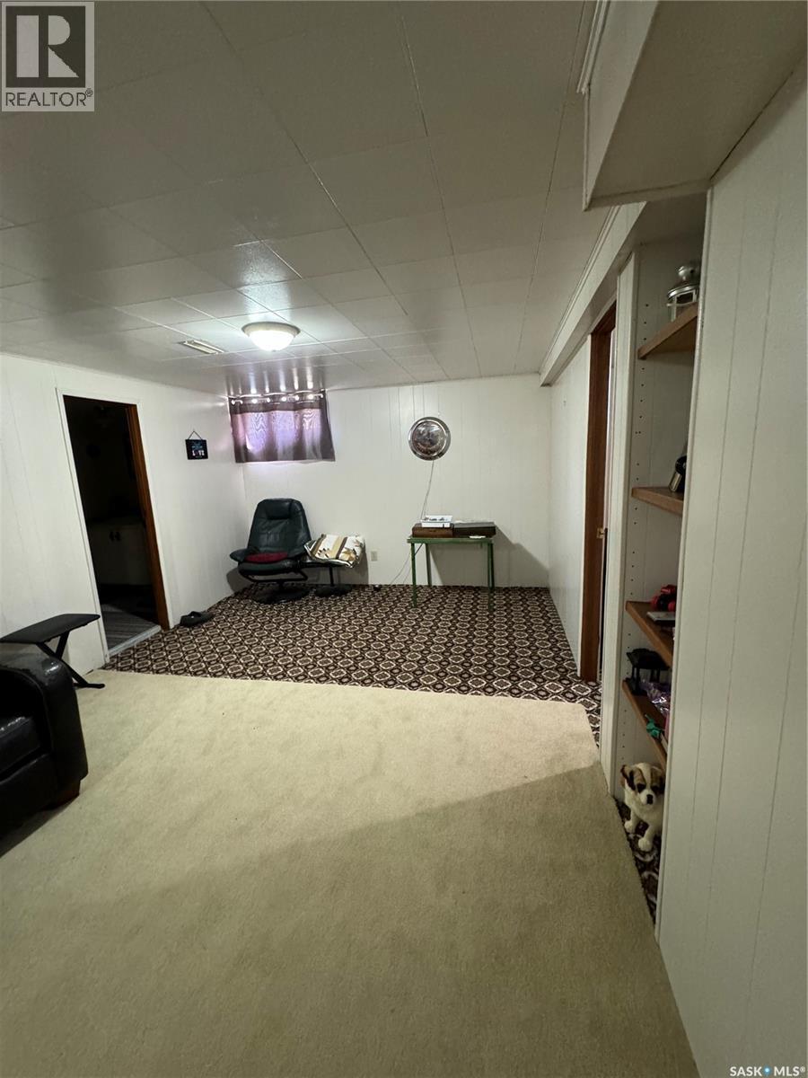 












710 Prince STREET

,
Hudson Bay,




Saskatchewan
S0E0Y0

